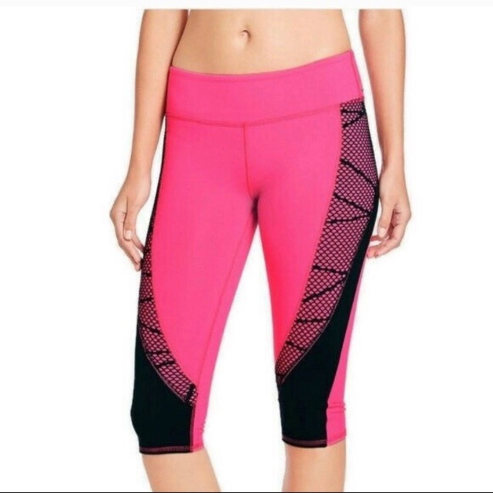 NWT Fabletics Capris